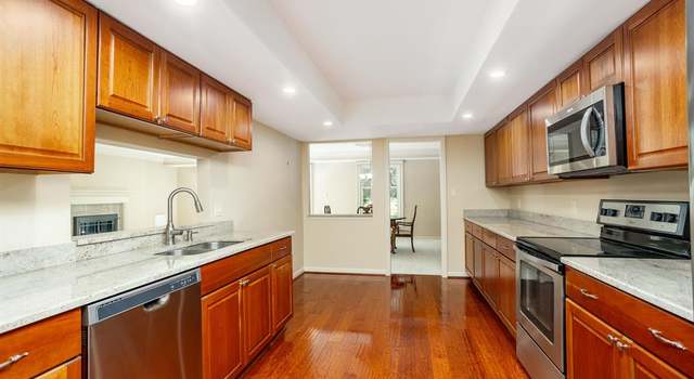 Photo of 19710 W 13 Mile Rd #102, Beverly Hills, MI 48025