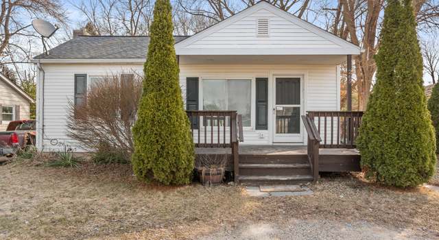 Photo of 265 Perry St, Lake Orion, MI 48362