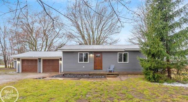 Photo of 3730 Black River Rd, Croswell, MI 48422