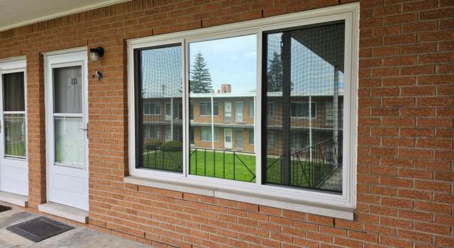 Photo of 17121 Redford St St #221, Detroit, MI 48219