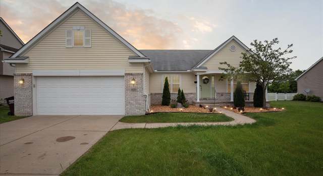Photo of 920 Plum Grove Dr, Monroe, MI 48161