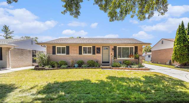 Photo of 39805 Hillary Dr, Canton, MI 48187
