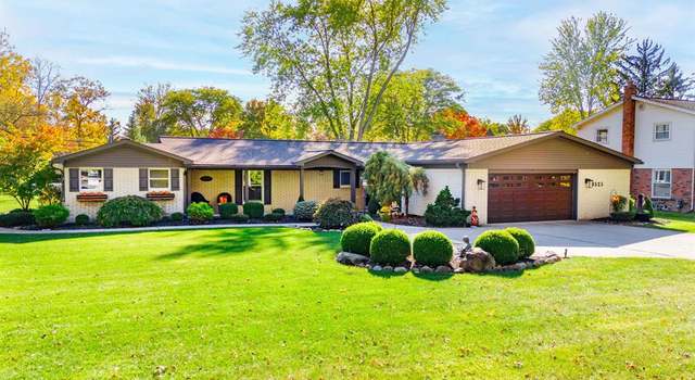 Photo of 8523 Ferry Rd, Grosse Ile Twp, MI 48138