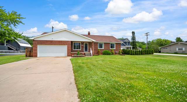Photo of 26605 Allen Rd, Woodhaven, MI 48183