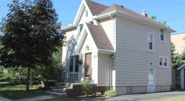 Photo of 924 Knowles St, Royal Oak, MI 48067
