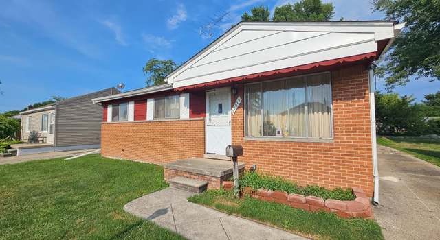 Photo of 28012 Gladstone St, Saint Clair Shores, MI 48081