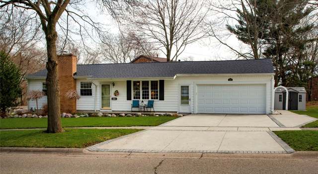 Photo of 516 Chamberlain St, Flushing, MI 48433