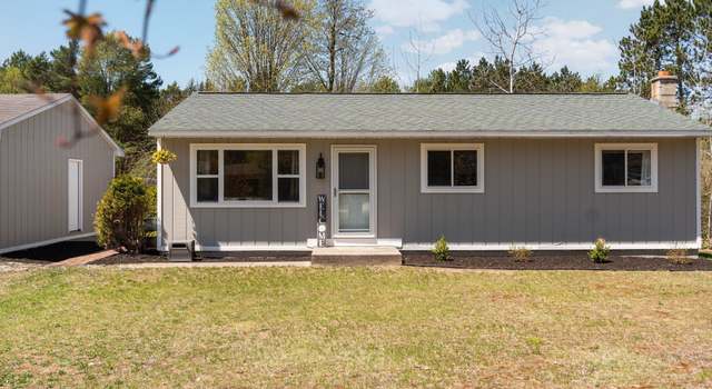Photo of 1905 Cottontail Dr, Traverse City, MI 49684