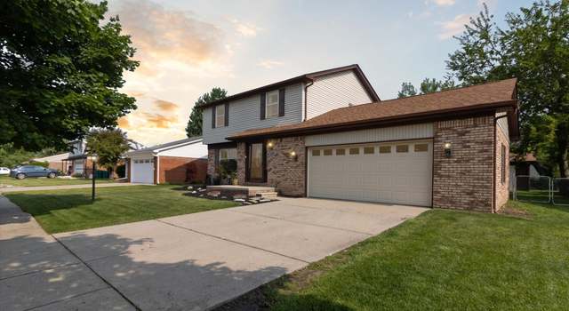 Photo of 26034 Lorelei Dr, Flat Rock, MI 48134