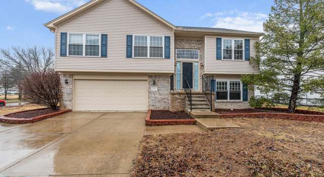 Photo of 39082 Commons Dr, Romulus, MI 48174