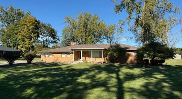 Photo of 24150 Philip Dr, Southfield, MI 48075