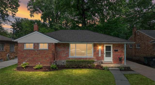 Photo of 21710 Whitmore St, Oak Park, MI 48237