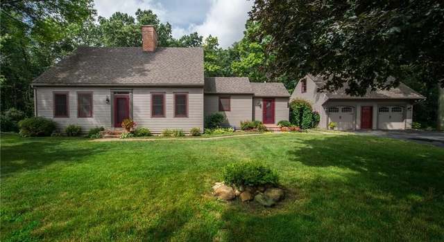 Photo of 12030 Pinebrook Lane Ln, South Lyon, MI 48178