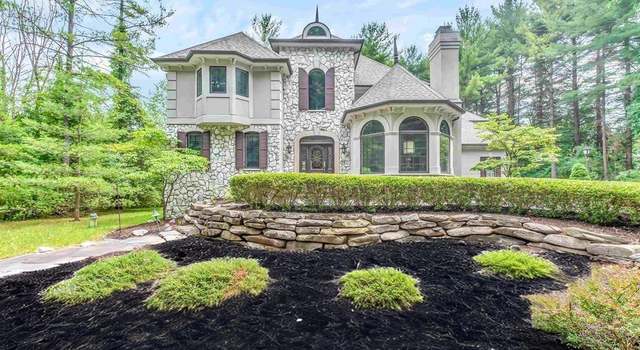 Photo of 7949 Bridge Valley Dr, Clarkston, MI 48348