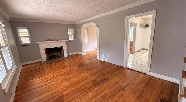Photo of 14383 Montrose St, Detroit, MI 48227