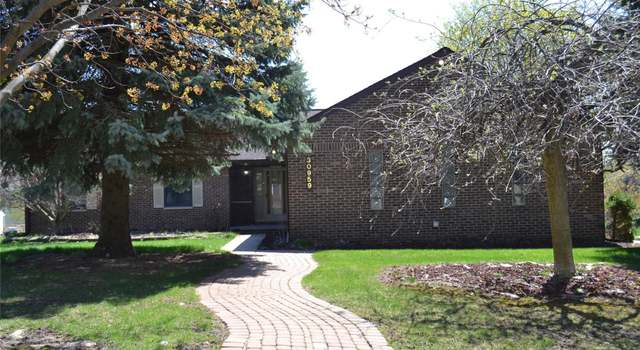 Photo of 30959 Bramley Cir, New Hudson, MI 48165