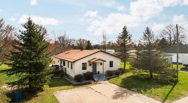 Photo of 431 E Bittner Ave, Reed City, MI 49618