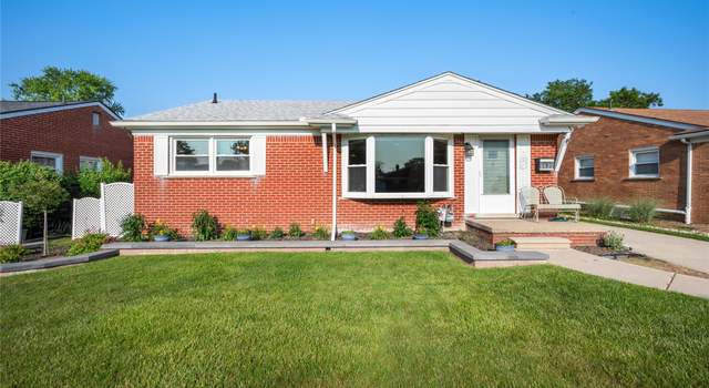 Photo of 6622 Schaller St, Garden City, MI 48135