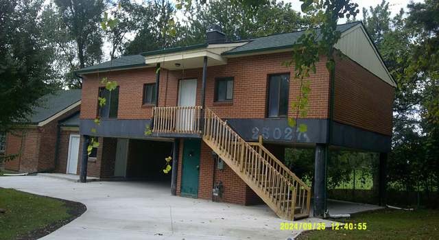 Photo of 25027 Graham Rd, Redford, MI 48239