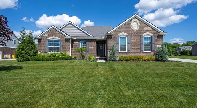 Photo of 1295 Brookline Ct, Oakland, MI 48363
