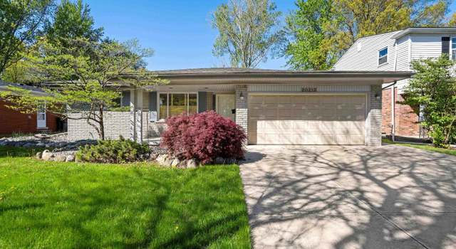 Photo of 20213 Mauer St, St Clair Shores, MI 48080