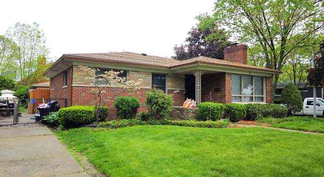 Photo of 19266 Tyrone St, Harper Woods, MI 48225