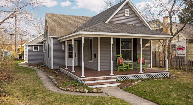 Photo of 917 Lincoln St, Traverse City, MI 49686