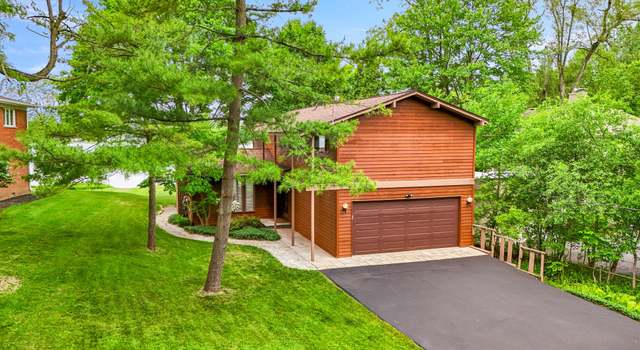 Photo of 3150 Wellington Ct, West Bloomfield, MI 48324