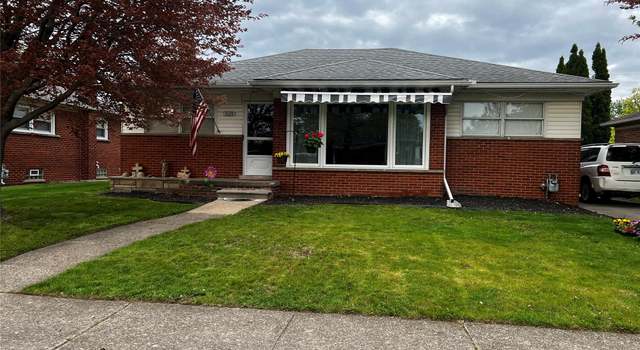 Photo of 3125 Syckelmoore St, Trenton, MI 48183