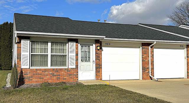 Photo of 584 Yorkshire Sq, Milan, MI 48160