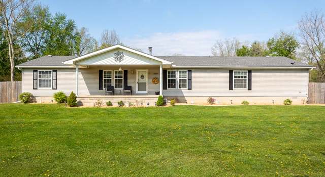 Photo of 10650 Morton Taylor Rd, Van Buren, MI 48111