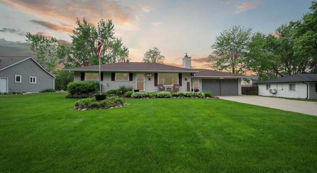 Photo of 4500 Rohr Rd, Lake Orion, MI 48359