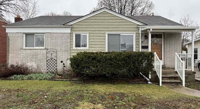 Photo of 22024 Lanse St, St Clair Shores, MI 48081