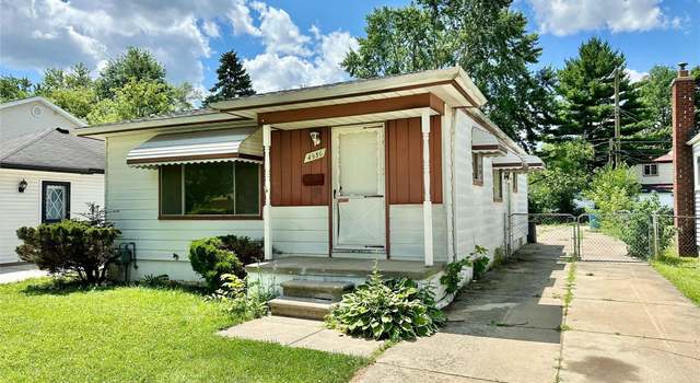 Photo of 4936 Dudley St, Dearborn Heights, MI 48125