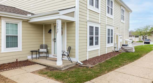 Photo of 39797 Village Wood Ln, Novi, MI 48375
