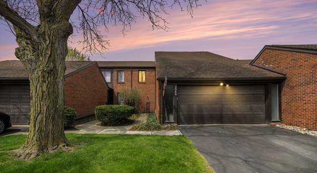 Photo of 3045 Lindenwood Dr, Dearborn, MI 48120