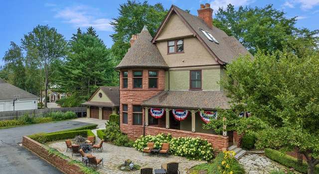 Photo of 59 Lake Shore Rd, Grosse Pointe Farms, MI 48236
