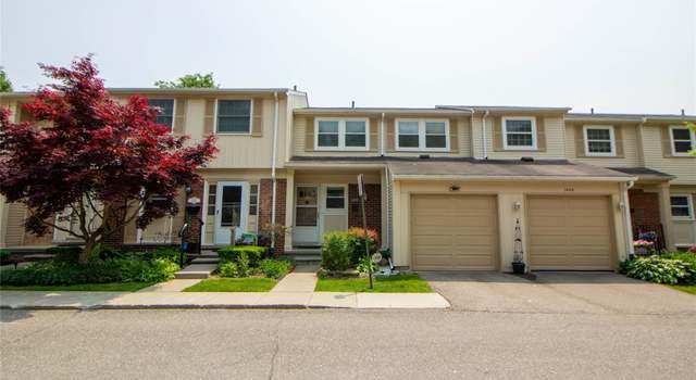 Photo of 1466 Brentwood Dr, Troy, MI 48098