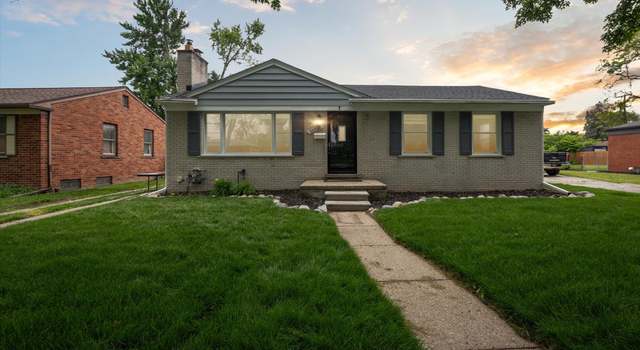 Photo of 32729 W Chicago St, Livonia, MI 48150