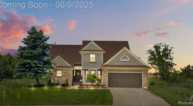 Photo of 70700 Hillside Ct, Bruce, MI 48065