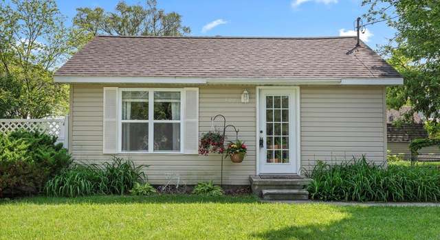 Photo of 501 Front St, Holly, MI 48442
