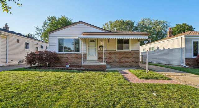 Photo of 22451 Lake Dr, St Clair Shores, MI 48082