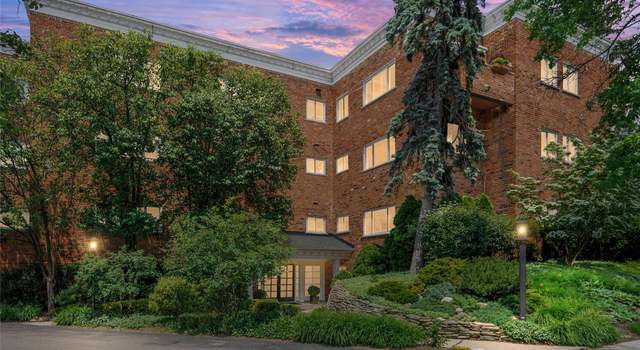 Photo of 450 Oak Ave #100, Birmingham, MI 48009