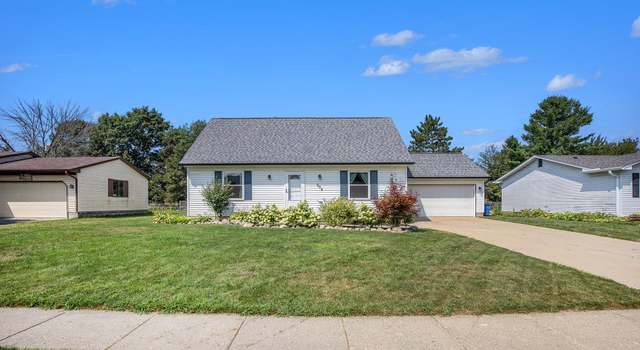Photo of 694 Metcalf Dr, Imlay City, MI 48444