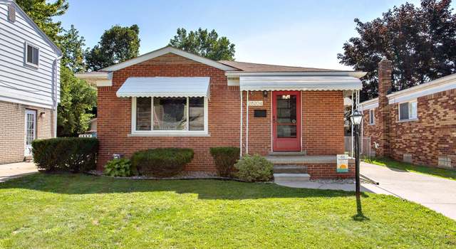 Photo of 28204 Rockwood St, Saint Clair Shores, MI 48081