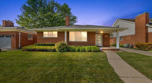 Photo of 20030 Edmunton St, Saint Clair Shores, MI 48080