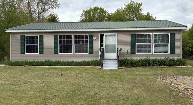Photo of 3679 Lakeshore Rd, Deckerville Village, MI 48427