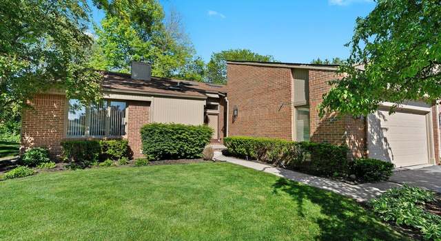 Photo of 36798 Tanglewood Ln, Farmington Hills, MI 48331