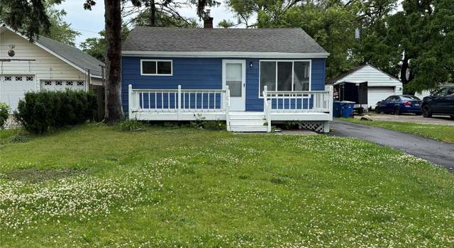 Photo of 2326 Silver Cir, Pontiac, MI 48328