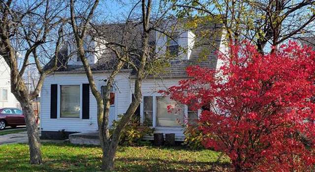 Photo of 877 Rambow Dr, Monroe, MI 48161